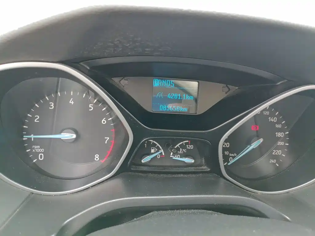 Ford Focus — миниатюра 13