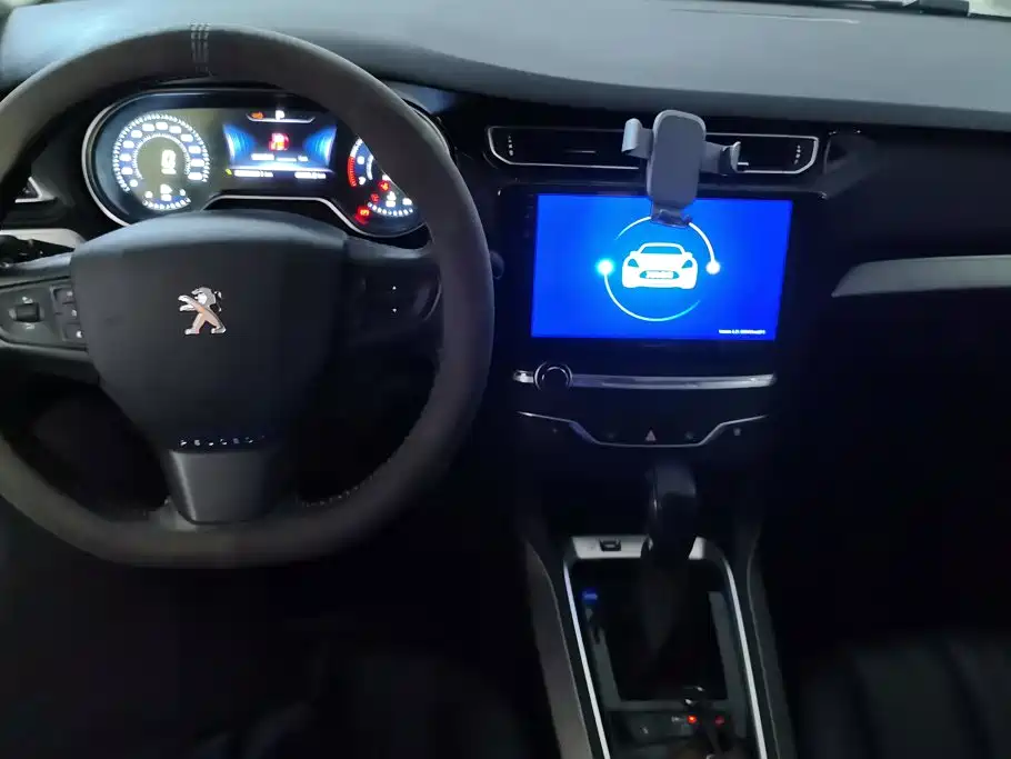 Peugeot 408 — миниатюра 12