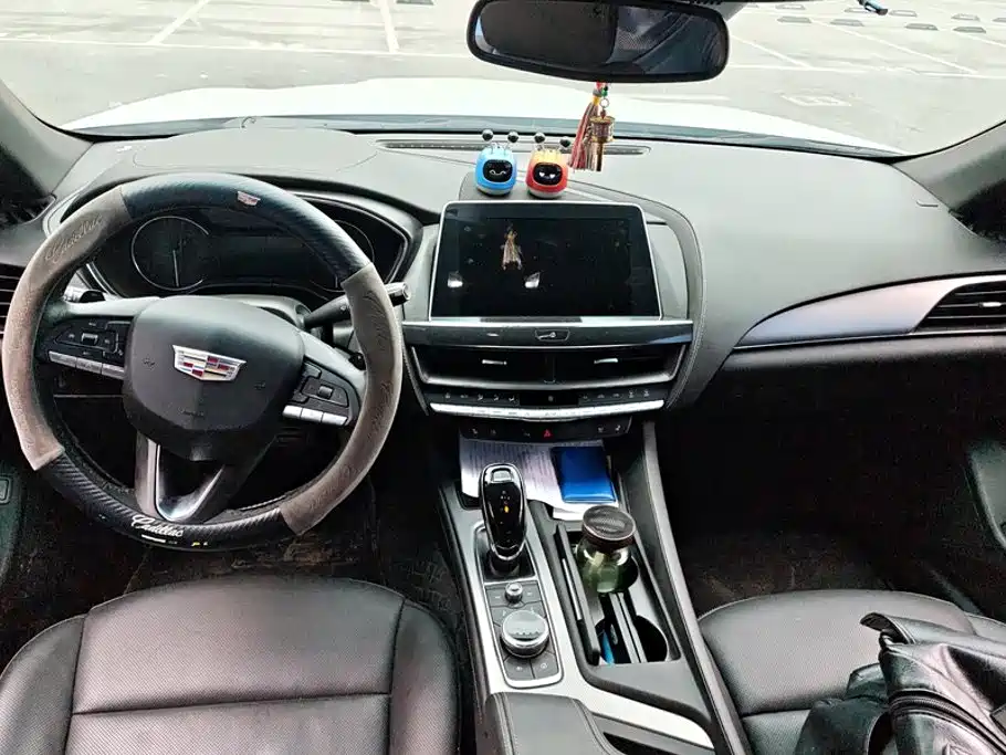 Cadillac CT5 — миниатюра 12