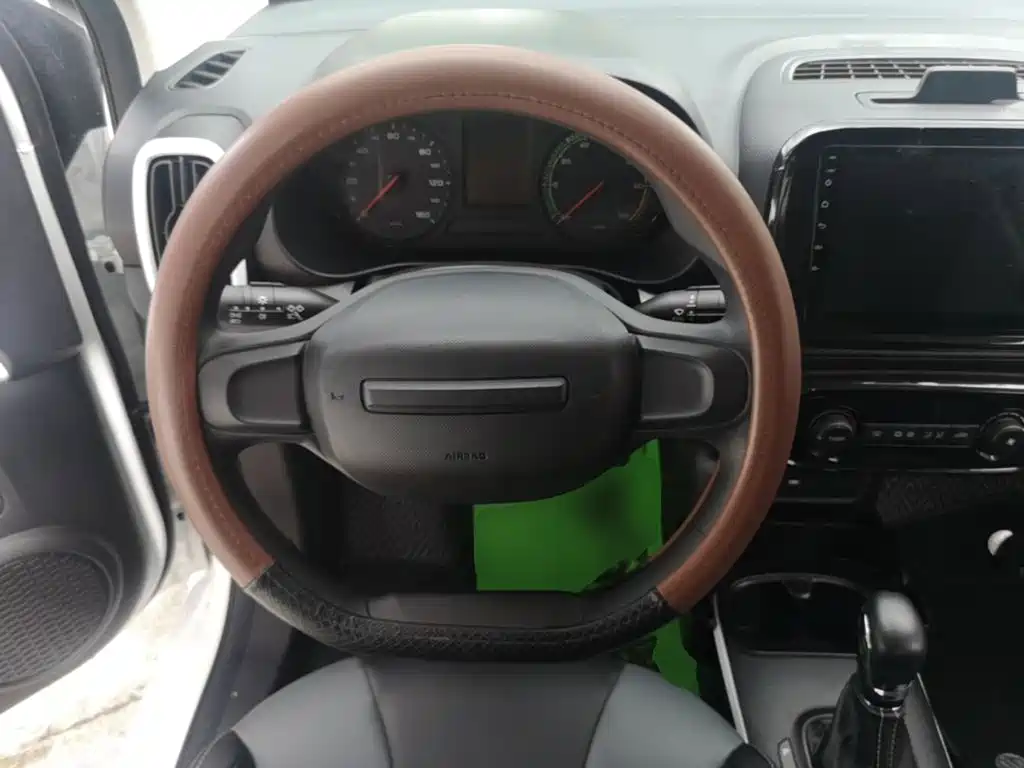 Roewe Clever — миниатюра 11
