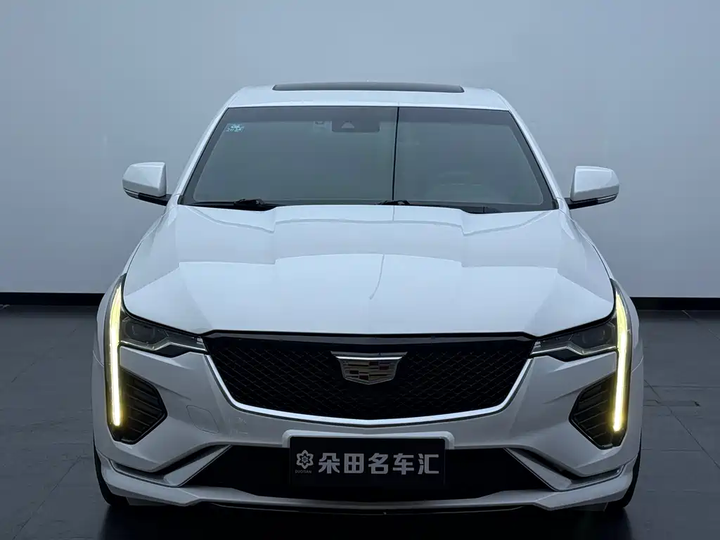 Cadillac CT4 — миниатюра 2