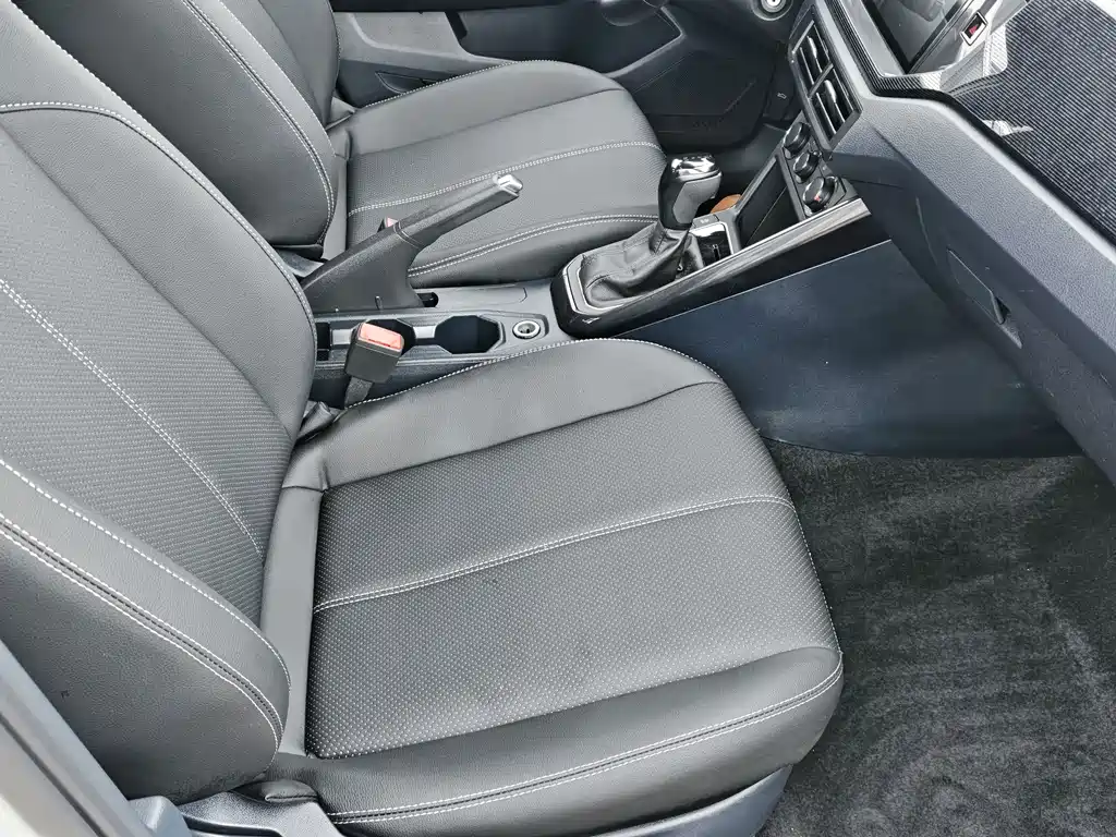Volkswagen Lavida — миниатюра 13