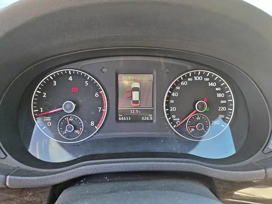 Volkswagen Passat — миниатюра 14