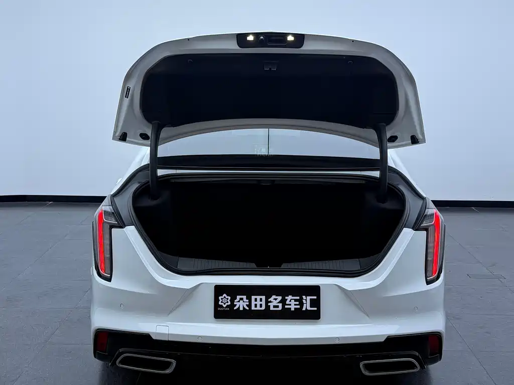 Cadillac CT4 — миниатюра 16