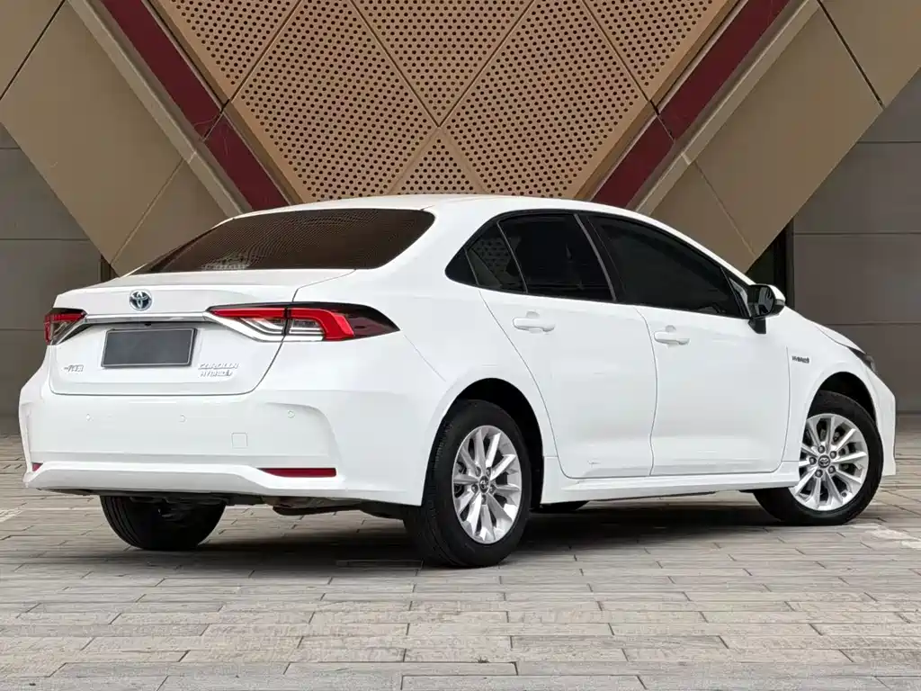 Toyota Corolla 2021 1.8L E-CVT Elite