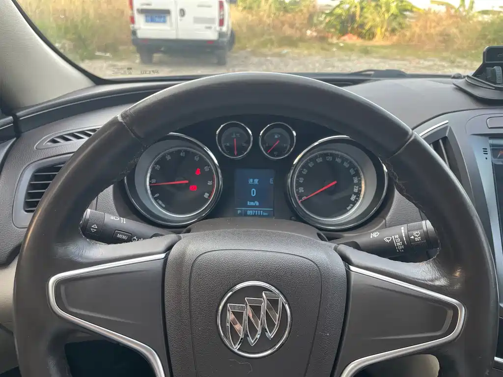Buick Regal — миниатюра 19
