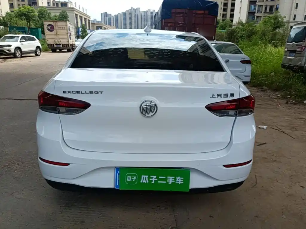 Buick Excelle — миниатюра 6
