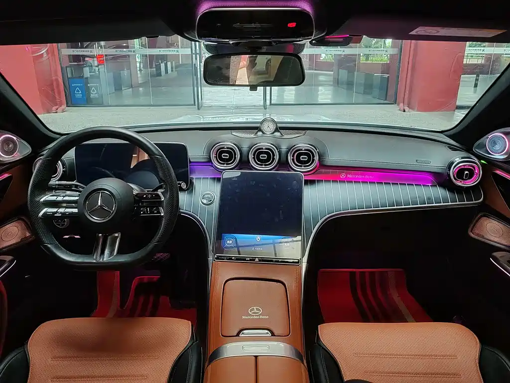 Mercedes-Benz C-Class — миниатюра 9