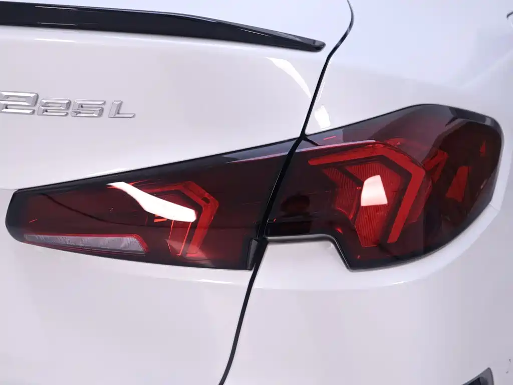 BMW 2 Series 2 2025 225L M Sport