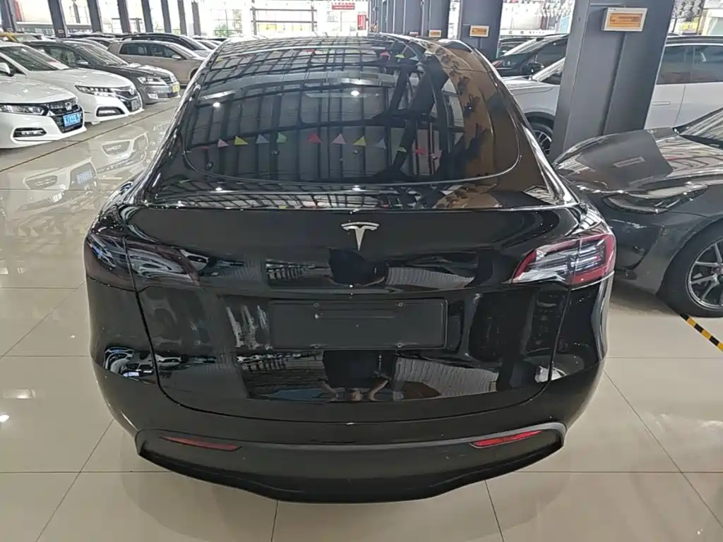 Tesla Model Y 2021 3D7