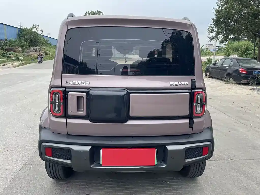 Baojun Yueye — миниатюра 8