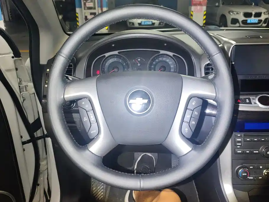 Chevrolet Captiva — миниатюра 15