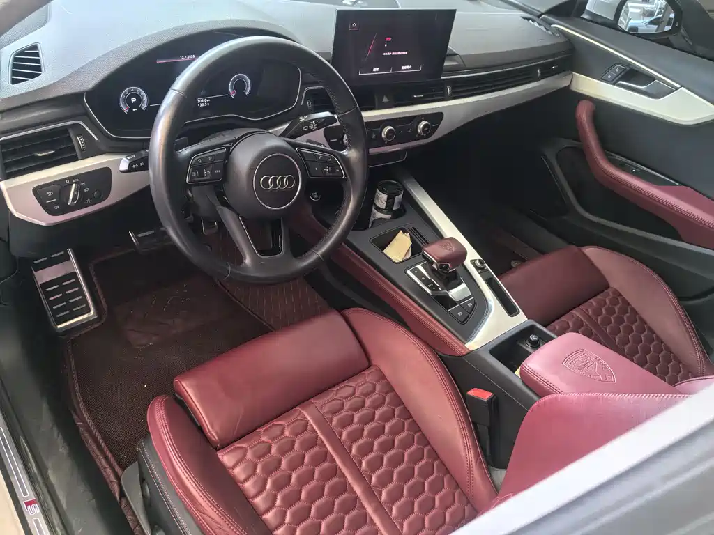 Audi A4L 2020 40 TFSI Fashion