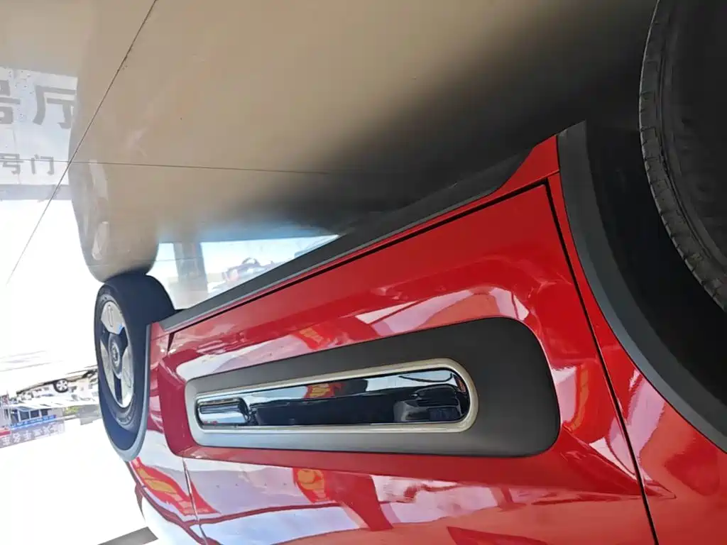 Baojun KiWi EV — миниатюра 22