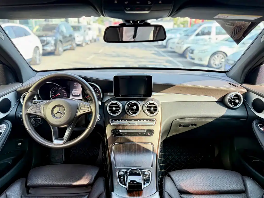 Mercedes-Benz GLC — миниатюра 19