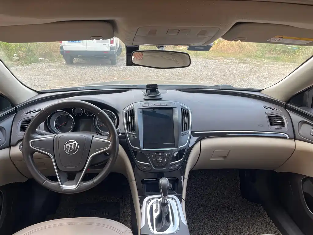 Buick Regal — миниатюра 13