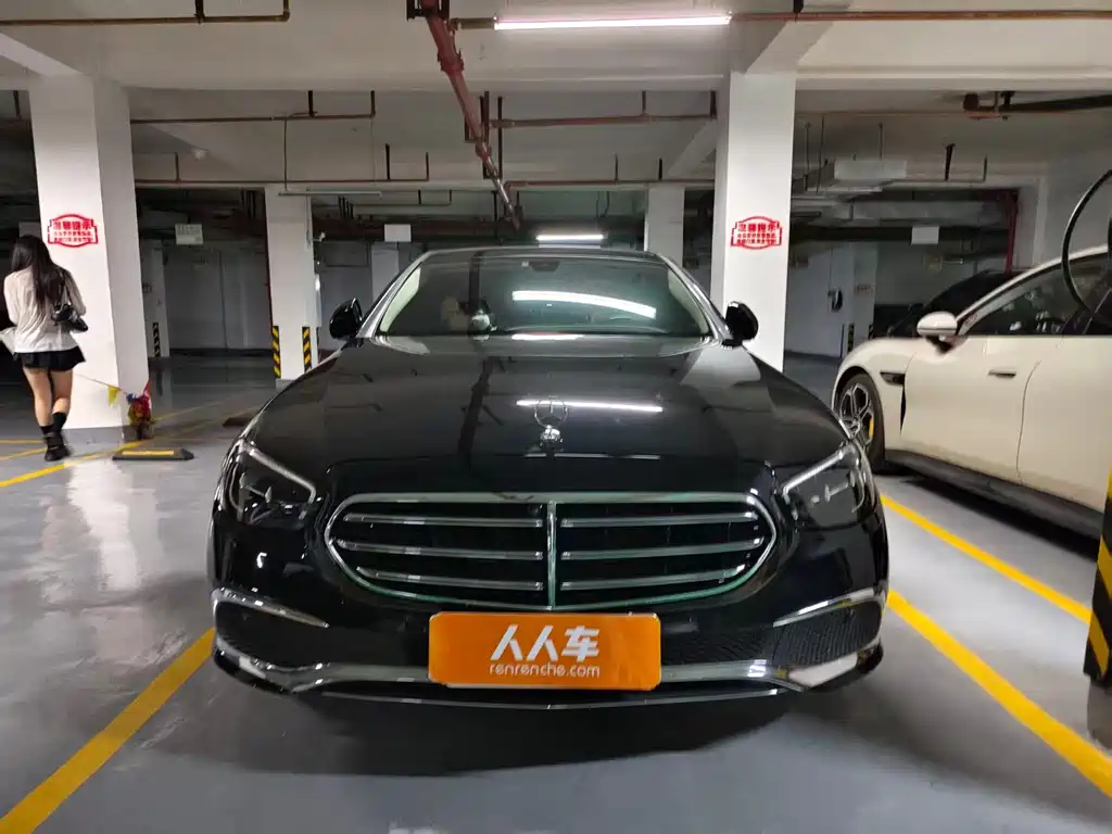 Mercedes-Benz E-Class — миниатюра 2