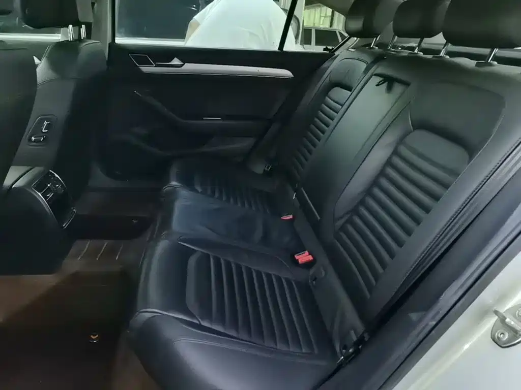 Volkswagen Magotan — миниатюра 17