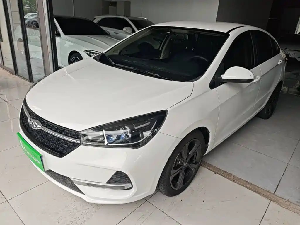 Chery Arrizo 5