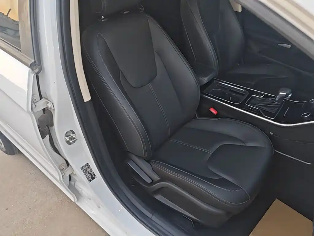 Chery Arrizo 5 — миниатюра 25