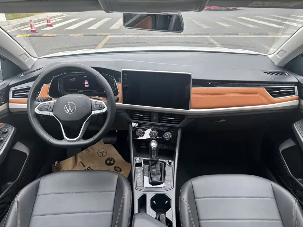 Volkswagen Bora — миниатюра 5