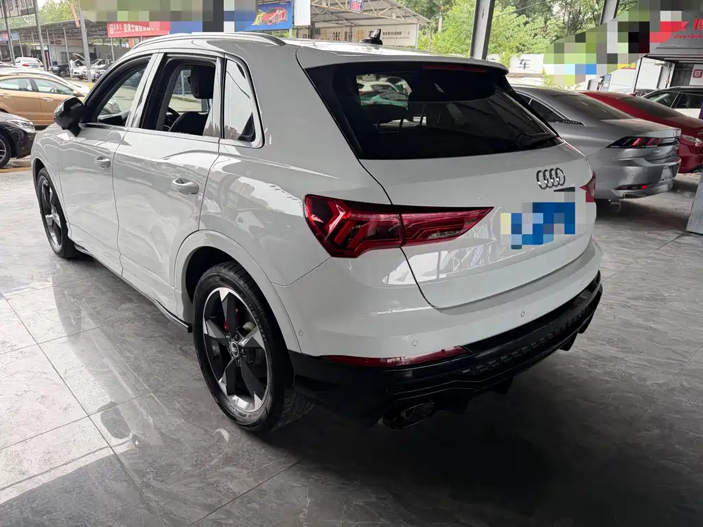 Audi Q3 — миниатюра 14