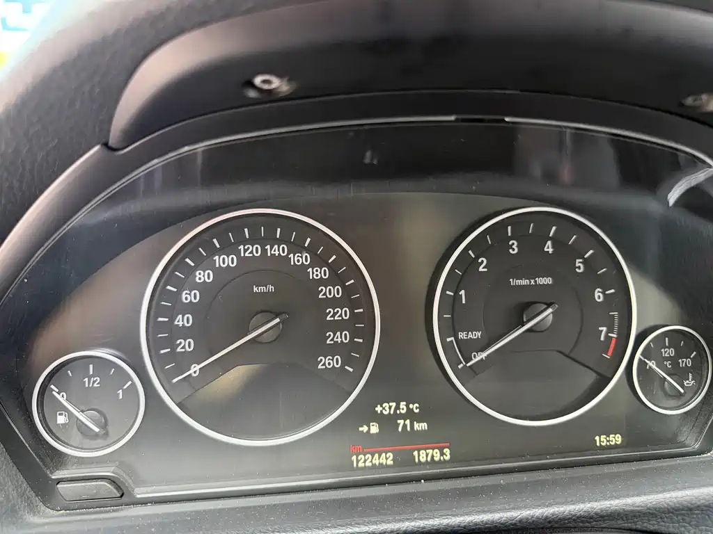 BMW 3 Series — миниатюра 6