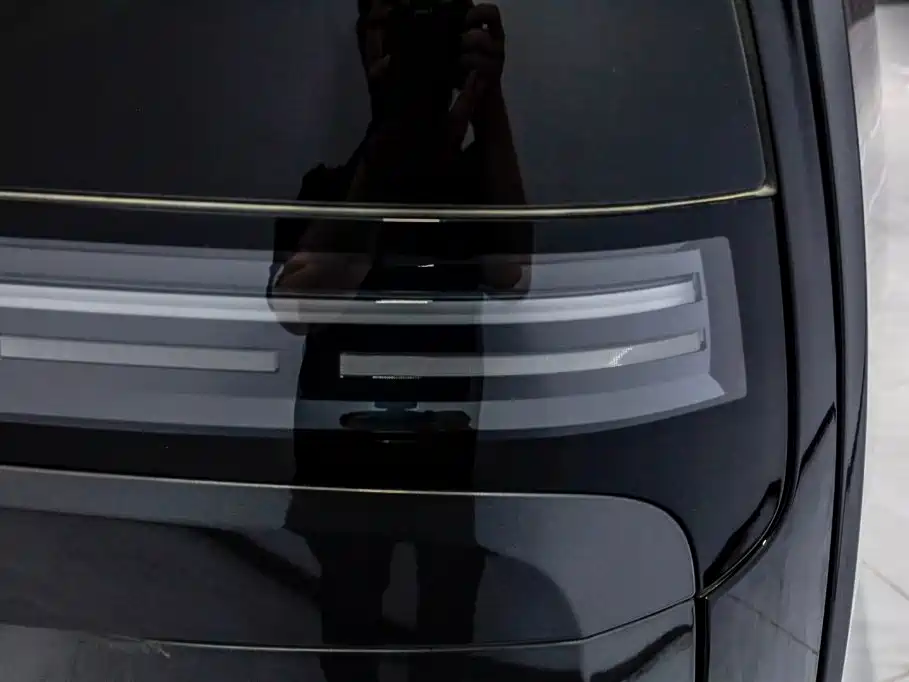 Li Auto Li MEGA — миниатюра 24