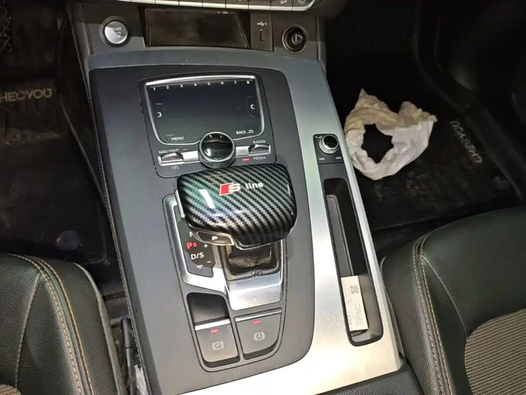 Audi Q5L — миниатюра 21