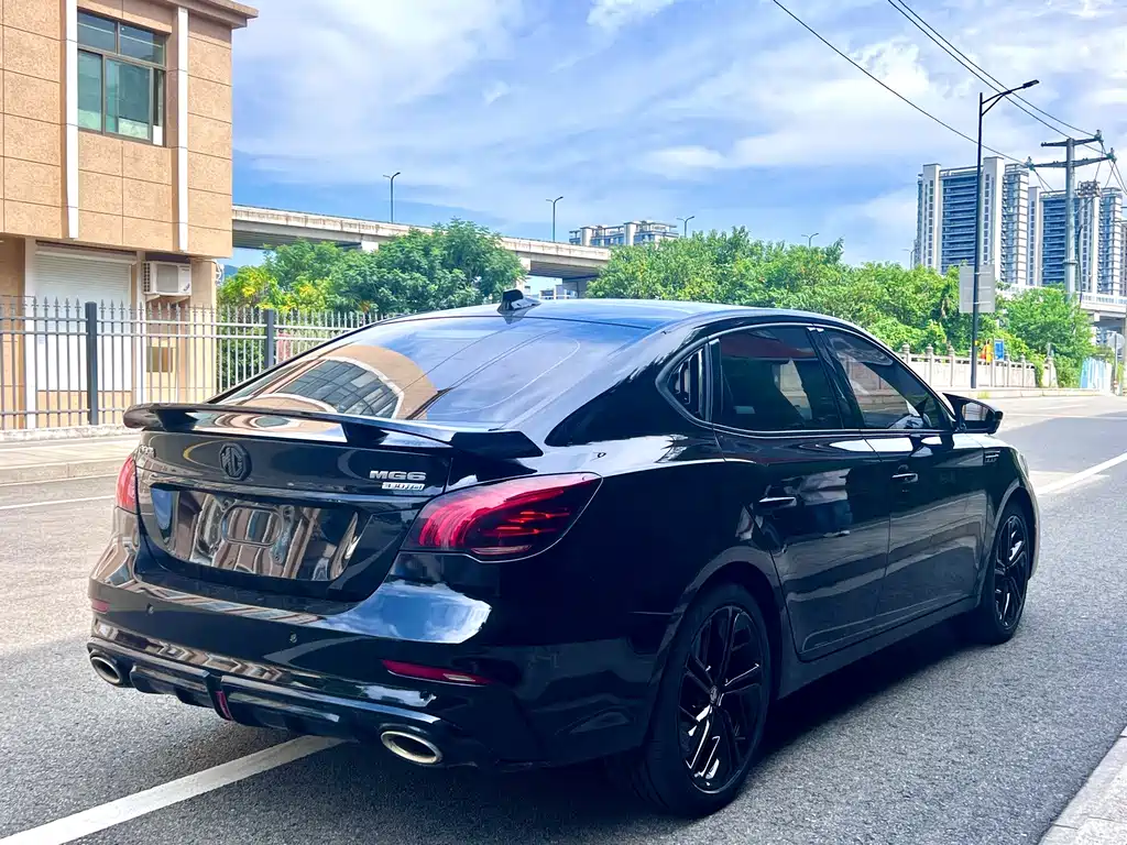 MG MG6 — миниатюра 4