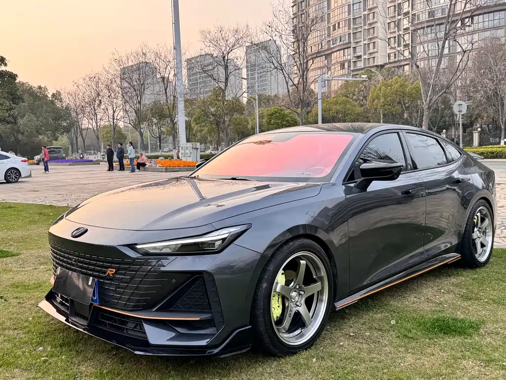 Changan UNI-V 2022