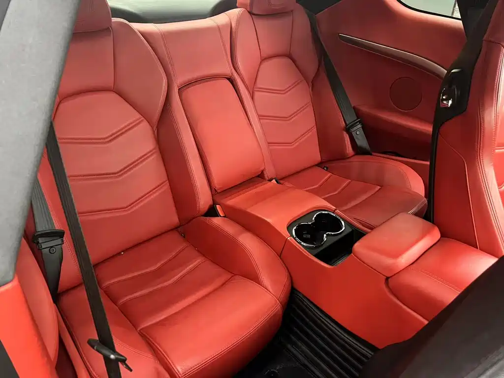Maserati GranTurismo — миниатюра 16