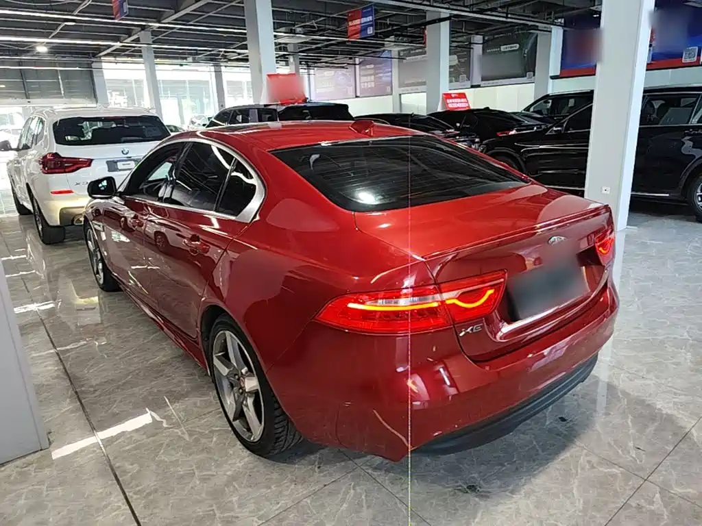 Jaguar XE 2017 2.0T 200PS R-Sport