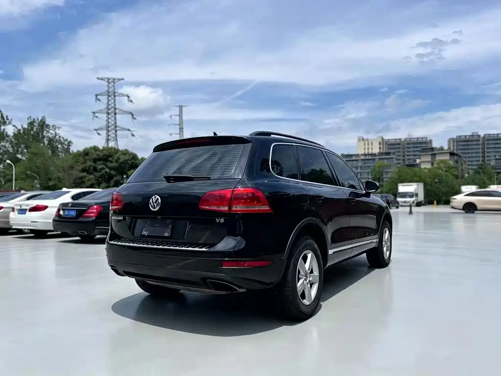 Volkswagen Touareg — миниатюра 4