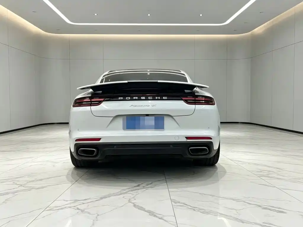 Porsche Panamera — миниатюра 8