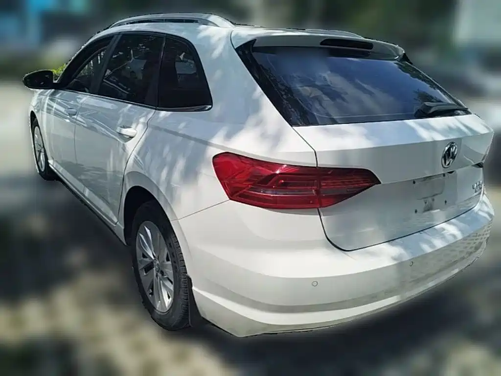 Volkswagen Lavida — миниатюра 9