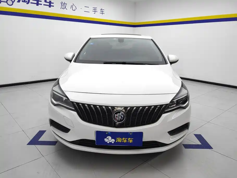 Buick Verano Hatchback 15S Auto Leading Type, фото 2