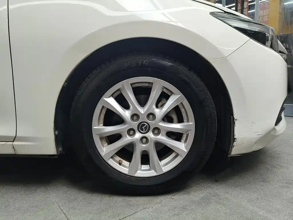 Mazda 3 Axela — миниатюра 18
