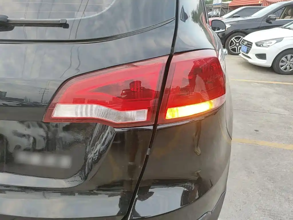 Zotye X5 — миниатюра 8
