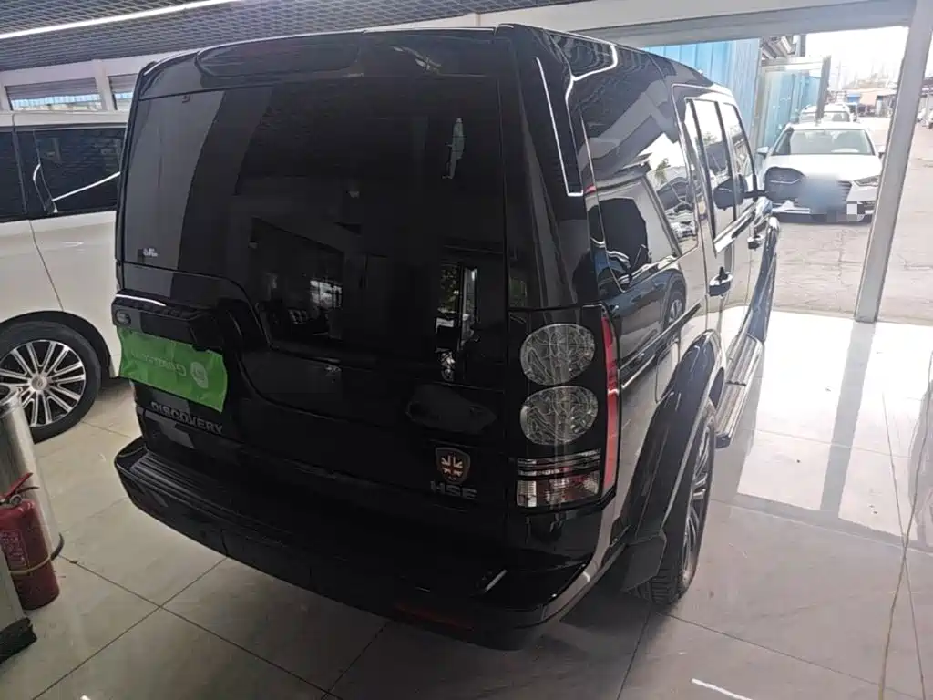 Land Rover Discovery — миниатюра 7