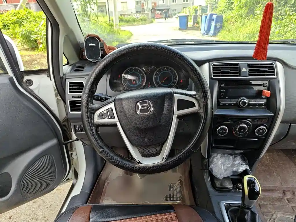 Suzuki Liana A6 — миниатюра 11