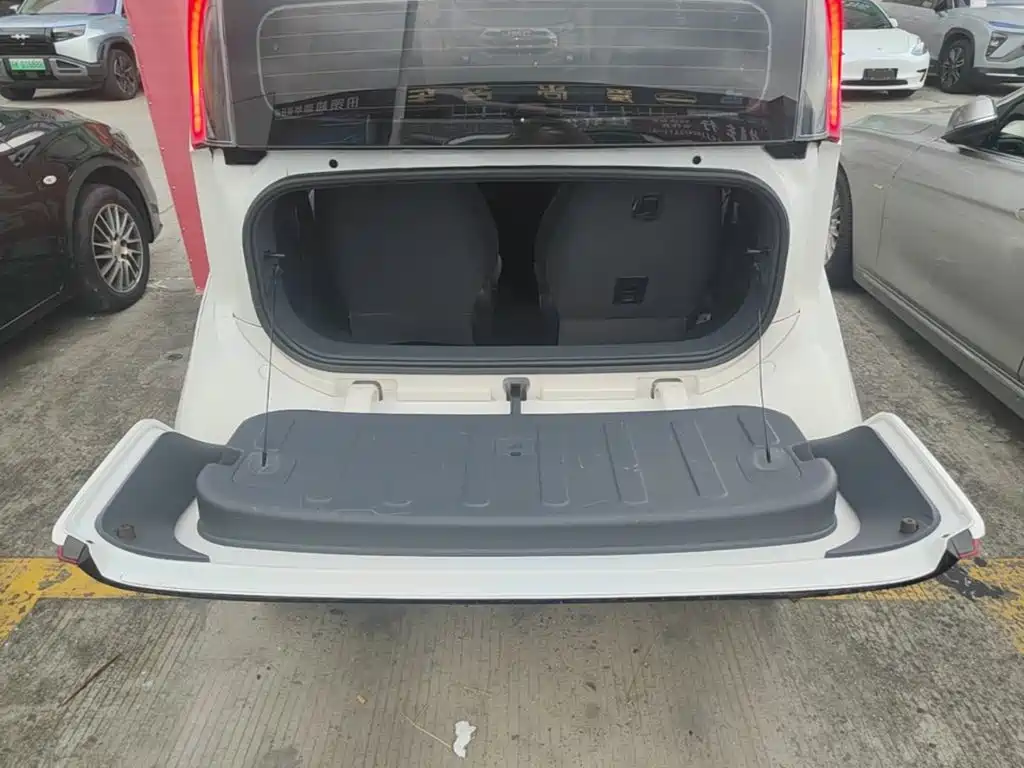 Baojun E200 — миниатюра 19