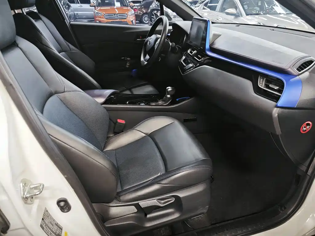 Toyota C-HR 2020 2.0L Lead