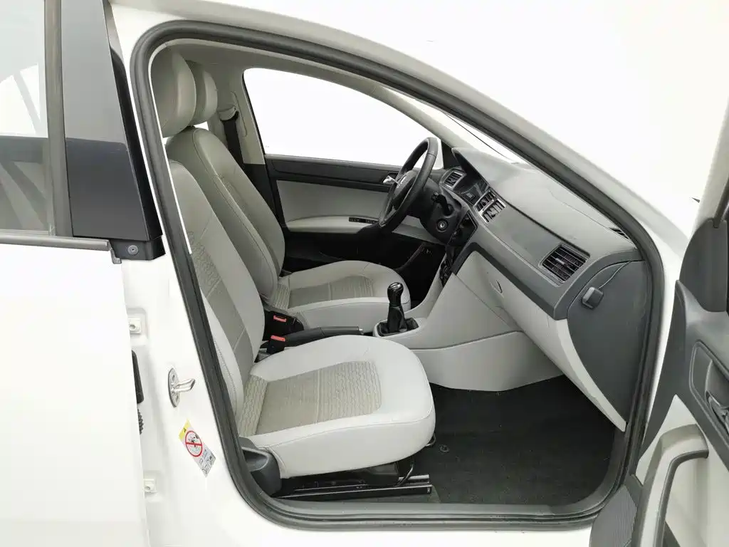 Skoda Rapid — миниатюра 23