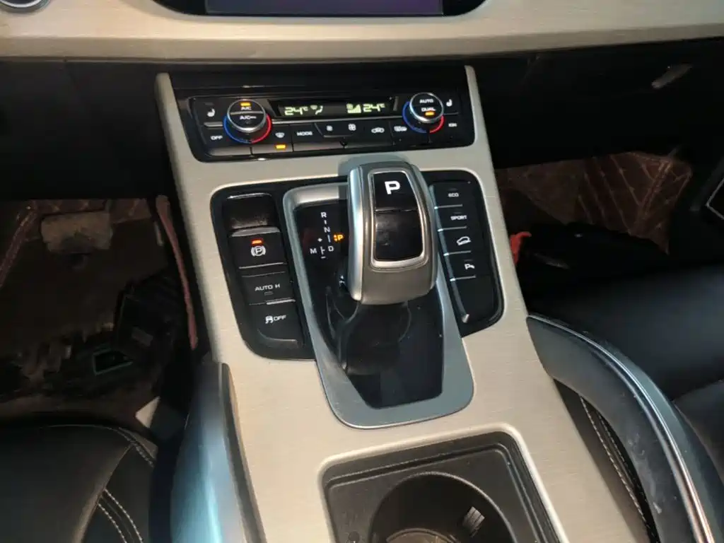 Geely Boyue — миниатюра 14