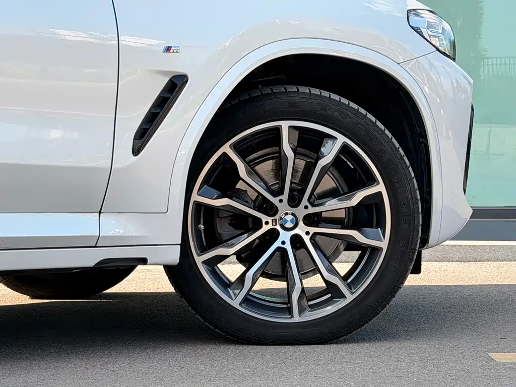BMW X3 — миниатюра 6