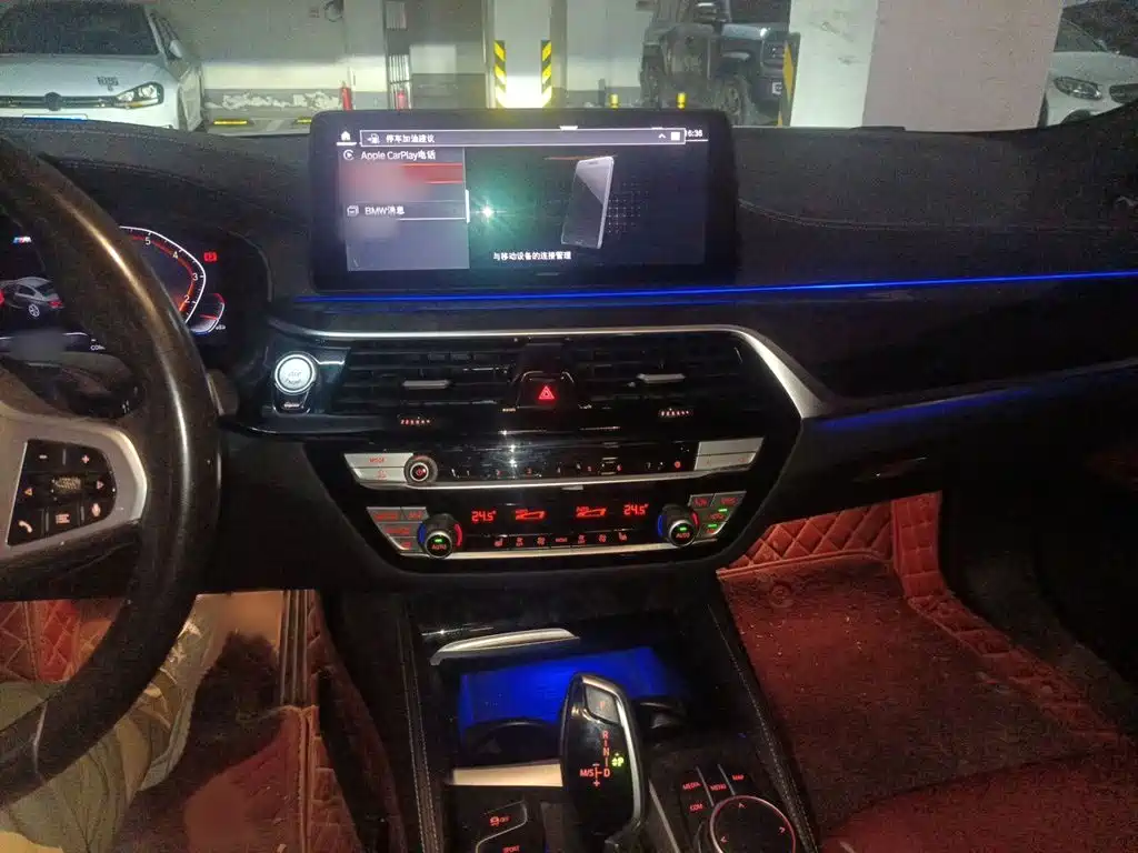 BMW 5 Series — миниатюра 6