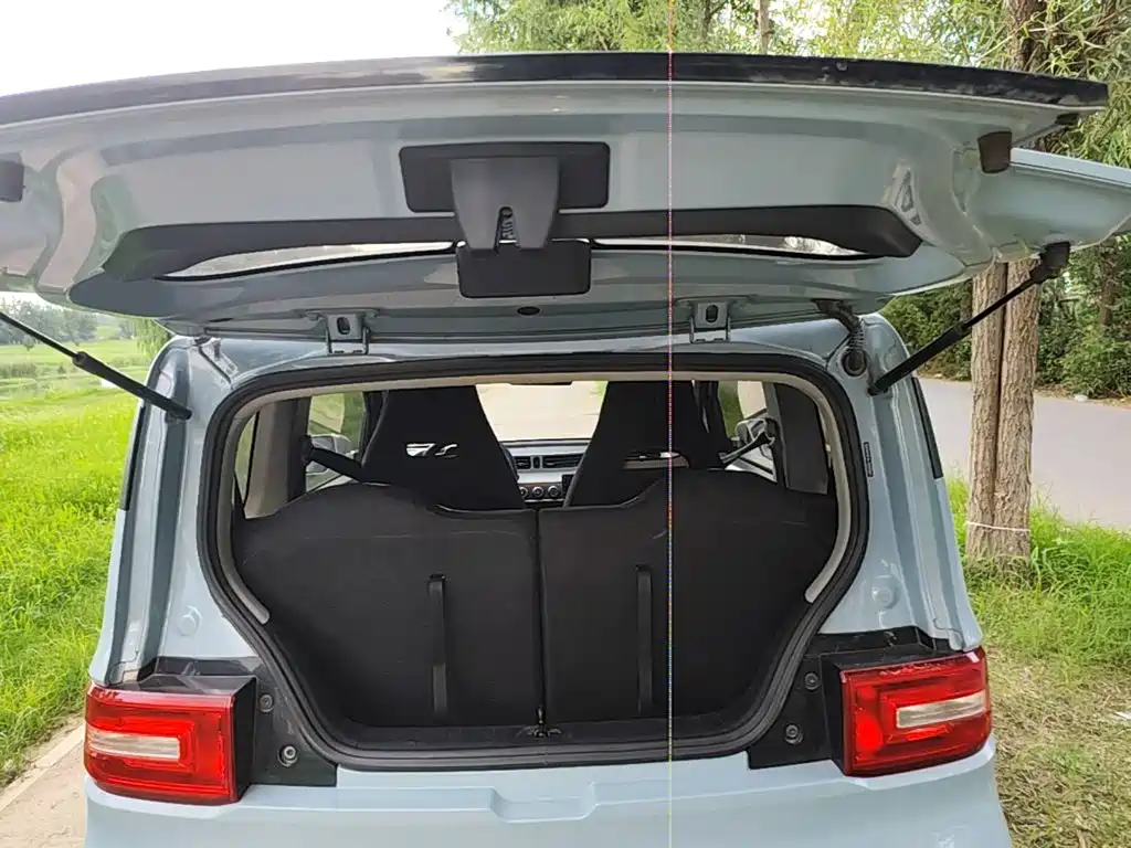 Wuling MINIEV — миниатюра 19