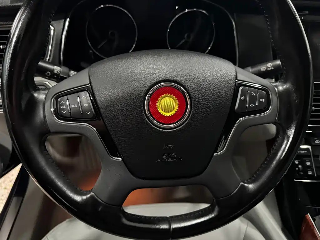 Hongqi Hongqi H7 — миниатюра 11