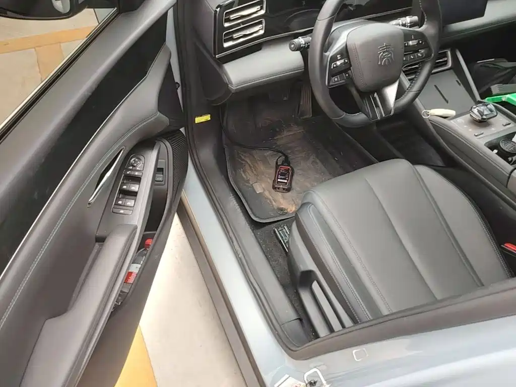 BYD Qin L — миниатюра 16